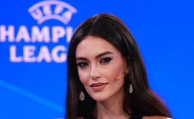 “The Sun” mahnitet nga moderatorja shqiptare, Eva Murati tërheq vëmendjen në mbrëmjet e Championsit (FOTOT)
