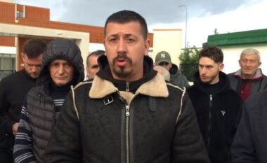 Shoqërimi i protestuesve nga policia/ Banorët e Rrjollit kërkojnë lirimin e tyre: Po na marrin tokat padrejtësisht dhe po na dhunojnë