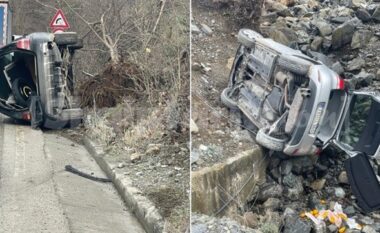 Aksident i dyfishtë në aksin Elbasan-Librazhd, makinat përfundojnë të përmbysura