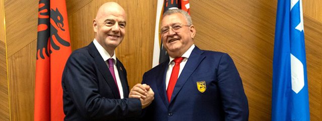 Presidenti i FIFA-s, Infantino, uron Dukën për rizgjedhjen e tij në krye të FSHF-së!