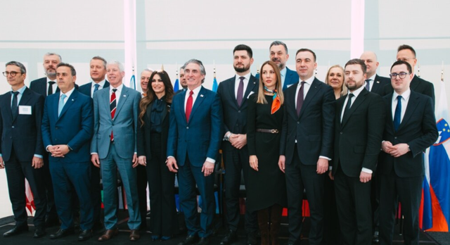 Bosnja dhe Serbia  pjesë e nismës amerikane për sigurinë energjetike të rajonit