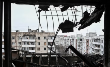 Rusia sulmon Ukrainën në prag të bisedimeve SHBA–Ukrainë në Gjenevë