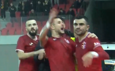 Kryeqyteti është i kuq, Partizani mund Tiranën 2-0 në “Air Albania”