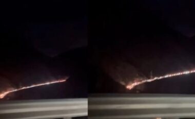 Bllokimi i aksit Librazhd-Përrenjas, krijohet radhë kilometrike nga Korça drejt Tiranës