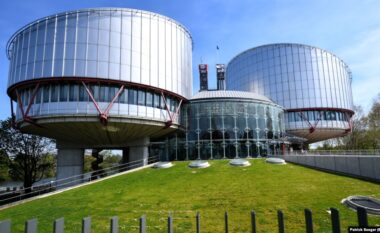 Strasburgu qorton Shqipërinë: Vonesat në gjyqe po dëmtojnë qytetarët shqiptarë