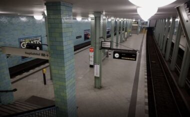 Grevat mbarëkombëtare paralizojnë transportin publik në të gjithë Gjermaninë