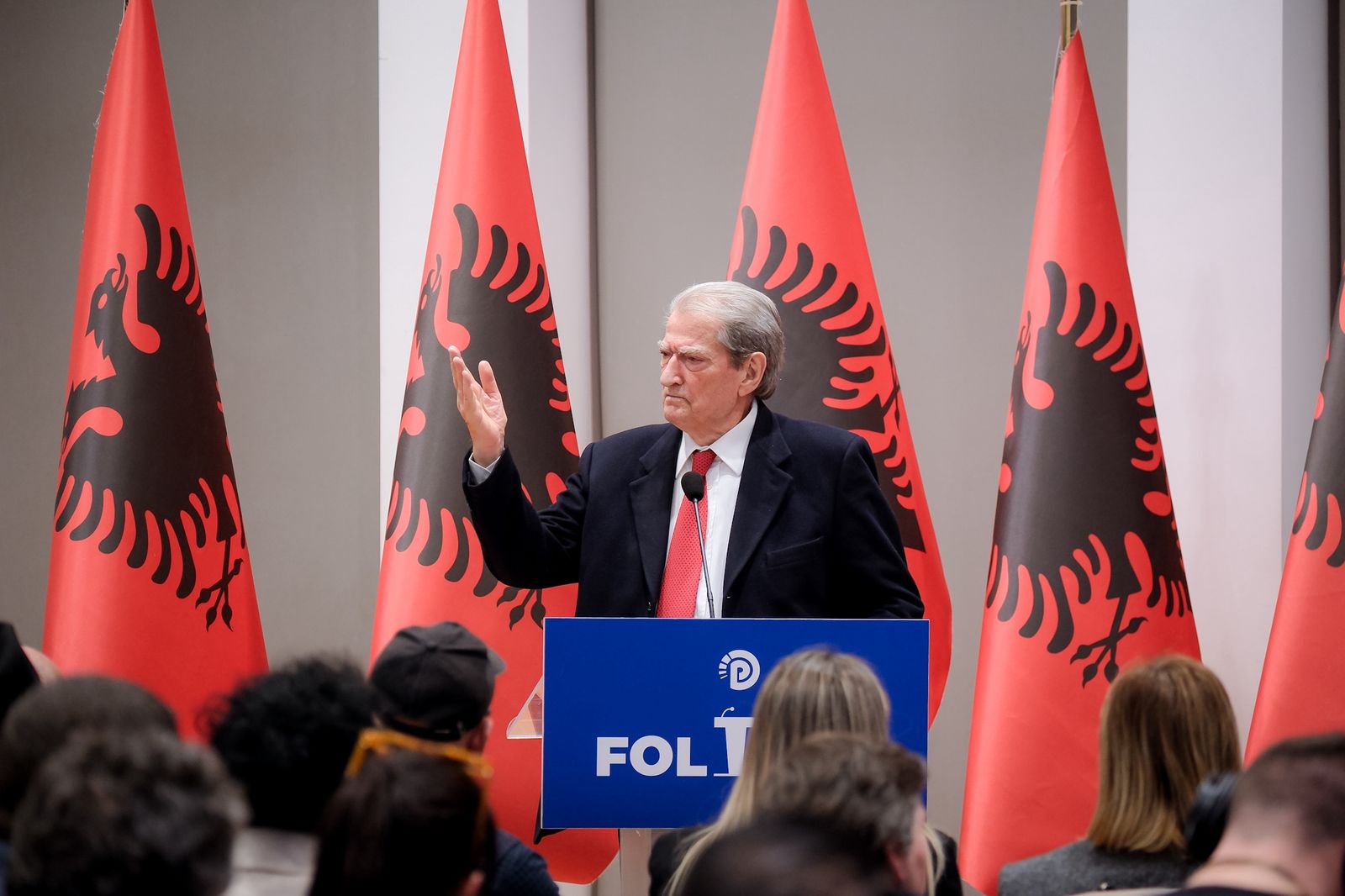 “Mandatet i kanë të krimit”/ Berisha: “Lubi” Balluku dhe Rama janë pasuruar duke vjedhur qytetarët! Ne pushtetin e marrim vetëm me votë!