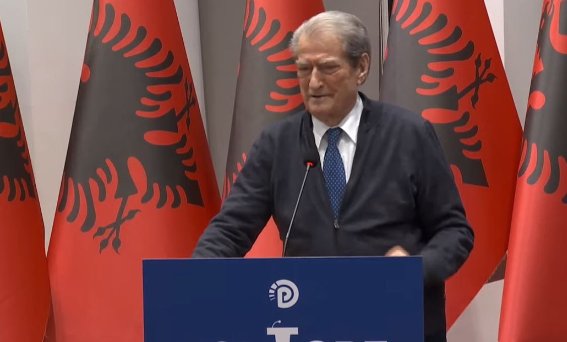 Kushtetuesja merr sot vendimin për Ballukun, Berisha: Rama ka urdhëruar gjyqtarët të votojnë pro Lubisë! Sot mund të ndërpritet procesi i integrimit në BE