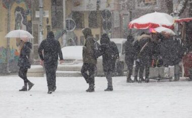 Moti i keq “mbërthen” vendin/ IGJEUM: Priten reshje intensive dhe ngrica