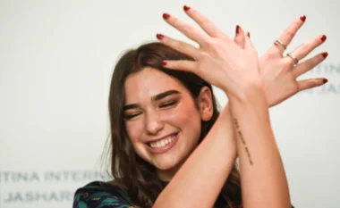 Dua Lipa uron 18-vjetorin e Pavarësisë së Kosovës