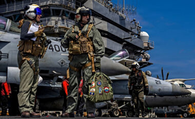 Tensionet me Iranin/ SHBA forcon praninë ushtarake, Trump jep ultimatum 10-ditor për marrëveshje bërthamore