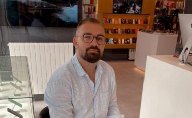 Pas ndarjes nga e fejuara, zbulohet e dashura e re e fituesit të ‘BBA’