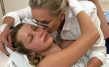 Bella Hadid zbulon se refuzoi punë për shkak të sëmundjes Lyme: Ndihesha e zëvendësueshme