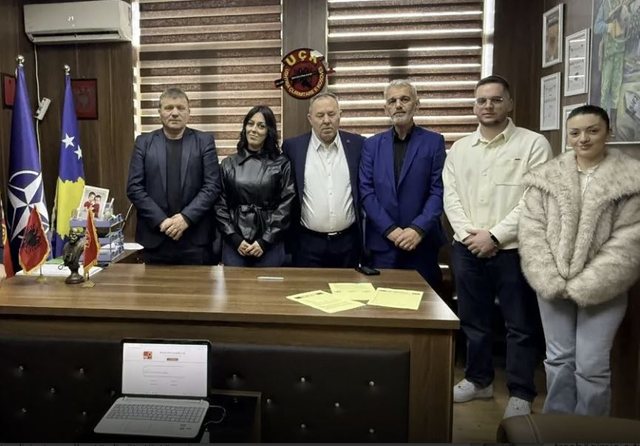 Nis peticioni kombëtar në mbështetje të ish krerëve të UÇK së