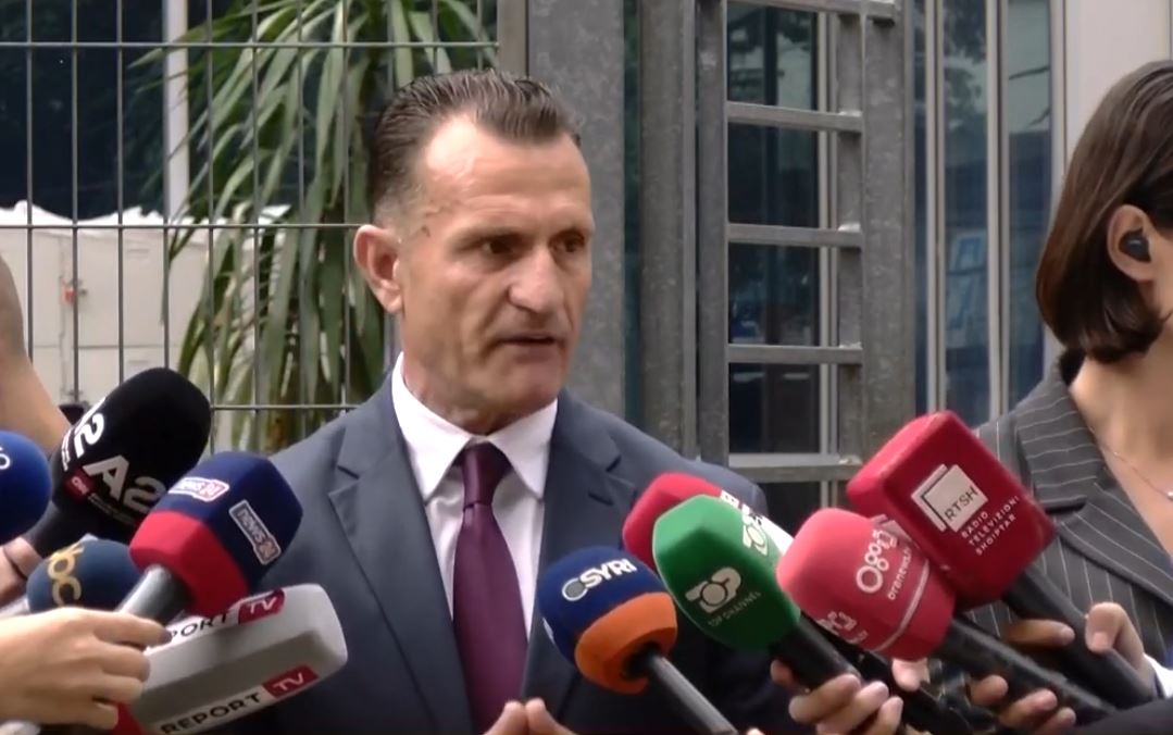 Dhunohet avokati Kujtim Cakrani, mbrojtësi ligjor i Metës dërgohet me urgjencë në spital