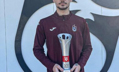 Kryefjalë në Turqi/ Ernest Muçi zgjidhet lojtari i muajit, 24-vjeçari thyen rekordin e grekut