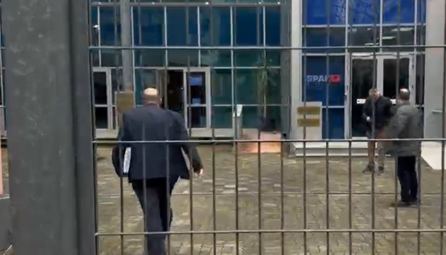 I pandehur si anëtar i grupit kriminal për hakerimin e SPAK-ut, ish-kreu i Burgjeve Agim Ismaili paraqitet në GJKKO