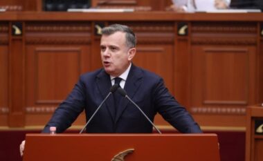 Debatet për “Territorialen”/ Balla replikë me opozitën: Ju ka lënë Luli pa shkollë, në mëngjes keni mend të tjera, më pas e ndryshoni…