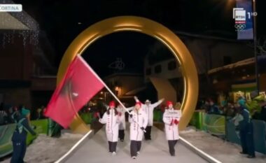 FOTO/Shqipëria bën parakalimin në ceremoninë e hapjes së Lojërave Olimpike Dimërore të Milano-Cortina