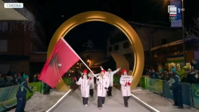 FOTO/Shqipëria bën parakalimin në ceremoninë e hapjes së Lojërave Olimpike Dimërore të Milano-Cortina