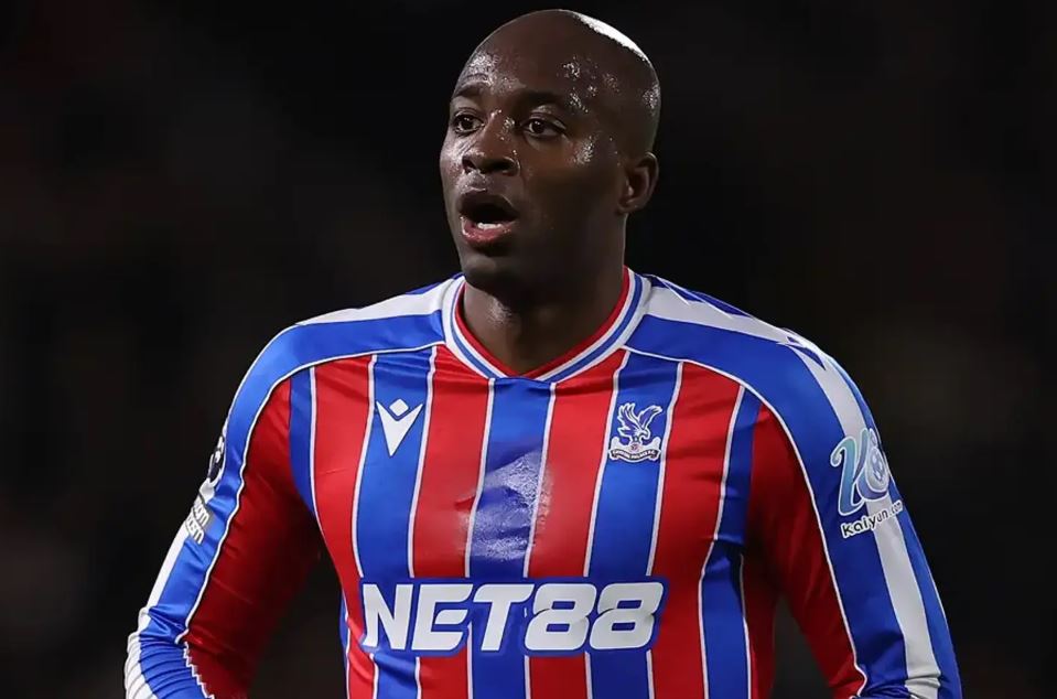 Blic i Tares/ Milan parakalon “Zonjën”, Mateta gati të vishet kuqezi