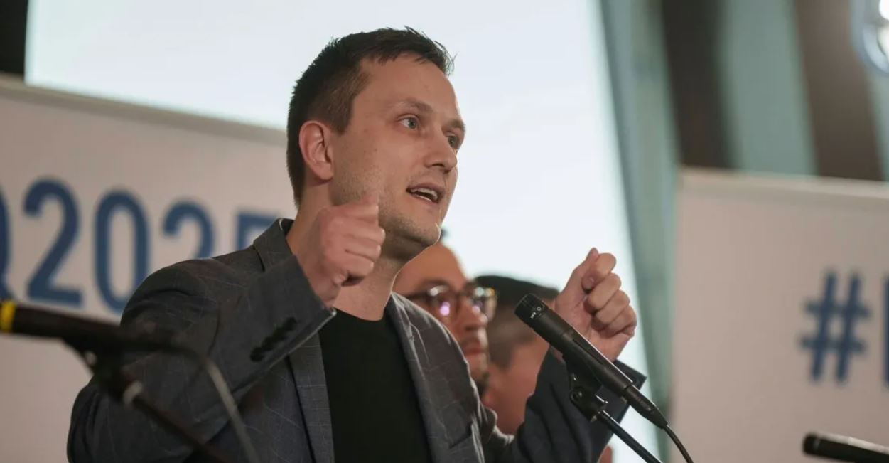  Groenlanda as nuk blihet dhe as nuk shitet   Kryeministri i ishullit i prerë ndaj SHBA së  S jemi vetëm  të gjitha vendet e BE së na mbështesin