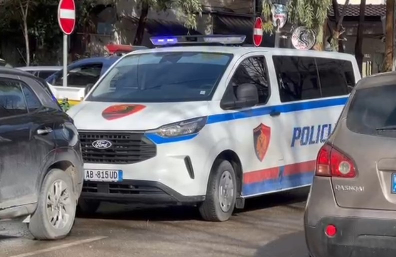 Sherr mes adoleshentëve, plagoset 15-vjeçari në Kukës