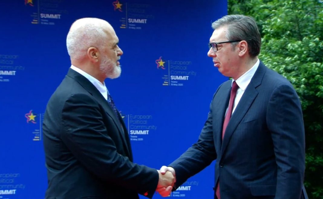 Kryeministri Rama editorial të përbashkët me Vuçiçin në gazetën Frankfurter Allgemeine Zeitung: Kërkojmë integrim të shpejtë pa të drejtë vetoje!