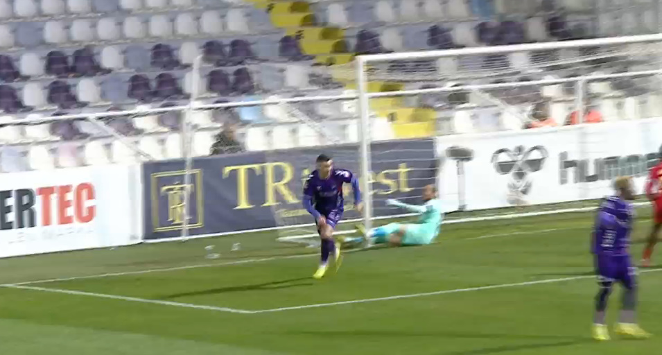 VIDEO/ Odise Roshi shënon sërish, vjen goli i pestë i këtij edicioni