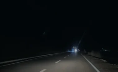 Zhbllokohet aksi alternativ Maliq-Lozhan-Gramsh, qarkullimi i rikthehet normalitetit