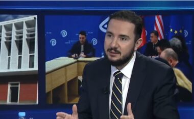 “Në vend që të dilnim në shesh në maj, dolëm në janar”, Ervin Salianji kritik: Cili është mesazhi i protestës së PD?