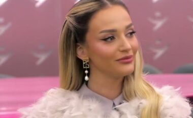 Selin flet për ish-të dashurin: Kam patur ndarje të shëmtuar, kishim diferencë moshe, kam shkelur mbi veten time…