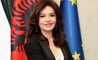 Rama e shkarkoi nga posti i ministres së Jashtme, vjen reagimi nga Elisa Spiropalit