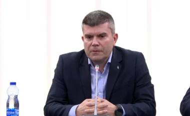 Negociatat në kampin e opozitës/ Në forumin e dialogut politik morën pjesë 15 parti, munguan sërish Shehaj dhe Qori