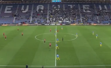 Kuqezinjtë pësojnë me fillimin e pjesës së dytë, Ukraina kalon në avantazh