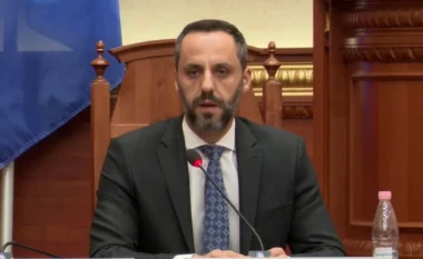 Zgjedhja e Drejtorit të Policisë/ “Ti s’di nga lidhet gomari”, Lamallari i përgjigjet Balliut: Kushdo të zgjidhej, duhej të merrte parasysh baltën që do hidhnit ju