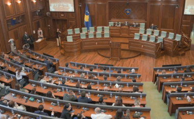 Kuvendi i Kosovës nuk kalon ndryshimet kushtetuese që presidenti të zgjidhet nga populli, thirret seancë e re