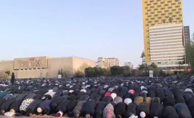 Pas muajit të shenjtë  të  Ramazanit, besimtarët myslimanë festojnë sot Fitër Bajramin