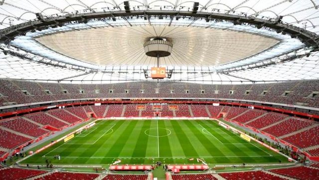 Ndeshja Poloni-Shqipëri, zbulohet formacioni zyrtar i Kombëtares, Uzuni dhe Hoxha mbështesin Bajramin në krye të sulmit