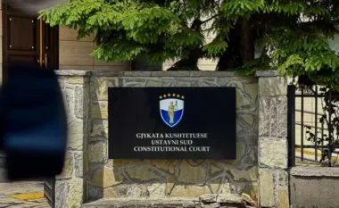 Kushtetuesja “ngrin” dekretin e Osmanit, vendos masë të përkohshme ndaj vendimit për shpërndarjen e Kuvendit