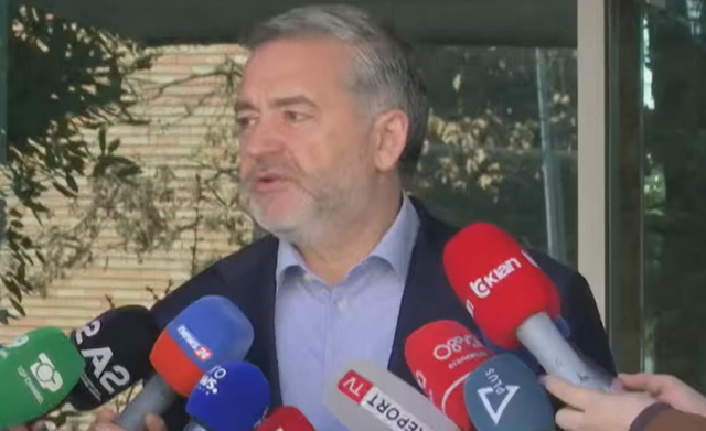 Përfundon mbledhja e Kryesisë së PS  Blendi Klosi zbardh detaje  Zgjedhje në parti  forcojmë strukturat