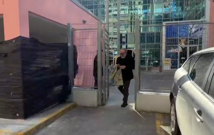 Ish kryebashkiaku i Vlorës në SPAK  Dritan Leli  Nuk ka asgjë për t u shqetësuar  VIDEO 