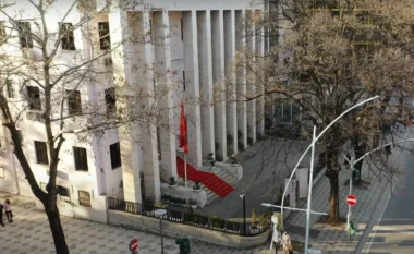 Gjykata e Lartë po rishikon “arrestin me burg”, ja si mund të përfitojnë zyrtarët e lartë