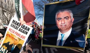 Vdekja e Khameneit pas sulmeve amerikane, djali i shahut të fundit të Iranit: Momentet e guximit ndryshojnë rrjedhën e kombeve