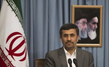 B*mbardimet e SHBA-ve dhe Izraelit në Iran, vr*tet edhe ish-Presidenti Mahmoud Ahmadinejad