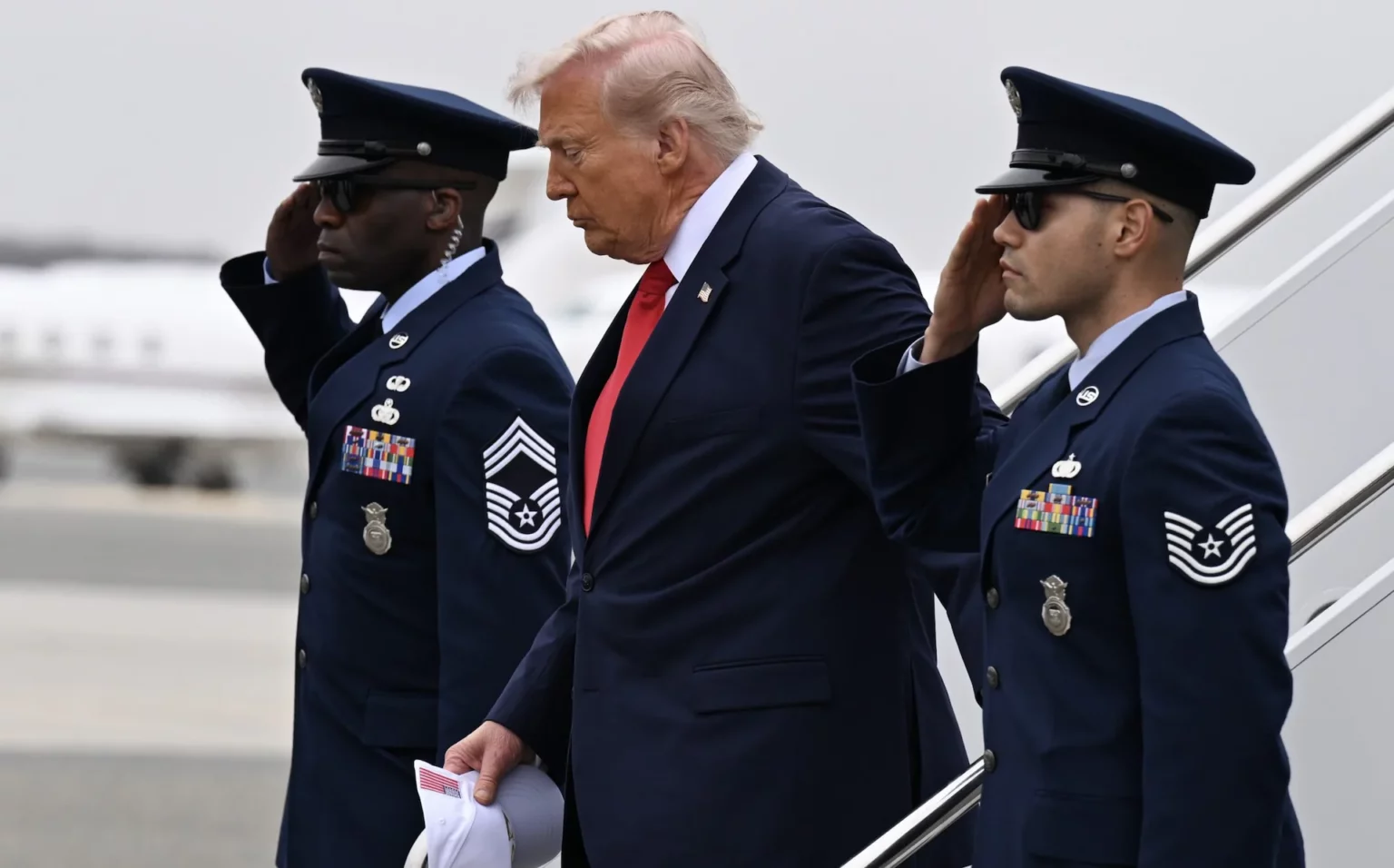  Ushtria e Iranit  thuajse inekzistente   Trump  Kurdët janë të gatshëm të rrëzojnë qeverinë në Teheran  por 