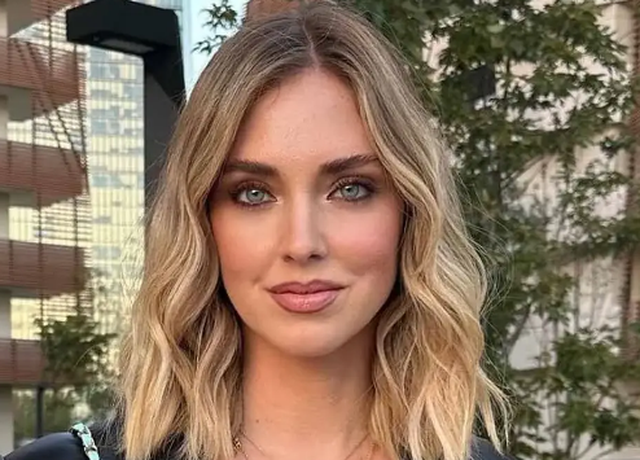 foto-chiara-ferragni-ne-nje-romance-te-re-kush-ia-ktheu-buzeqeshjen-blogeres