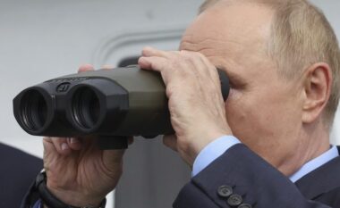 “Synon të rrëmbejë qytetarët jashtë vendit”/ Cili është ligji misterioz që po planifikon Kremlini? Gazetarët rusë ngrenë alarmin