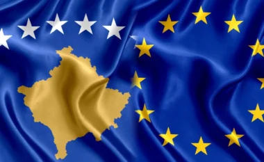 Përfaqësuesi i KE-së: Kosova të përshpejtojë reformat për anëtarësim në BE