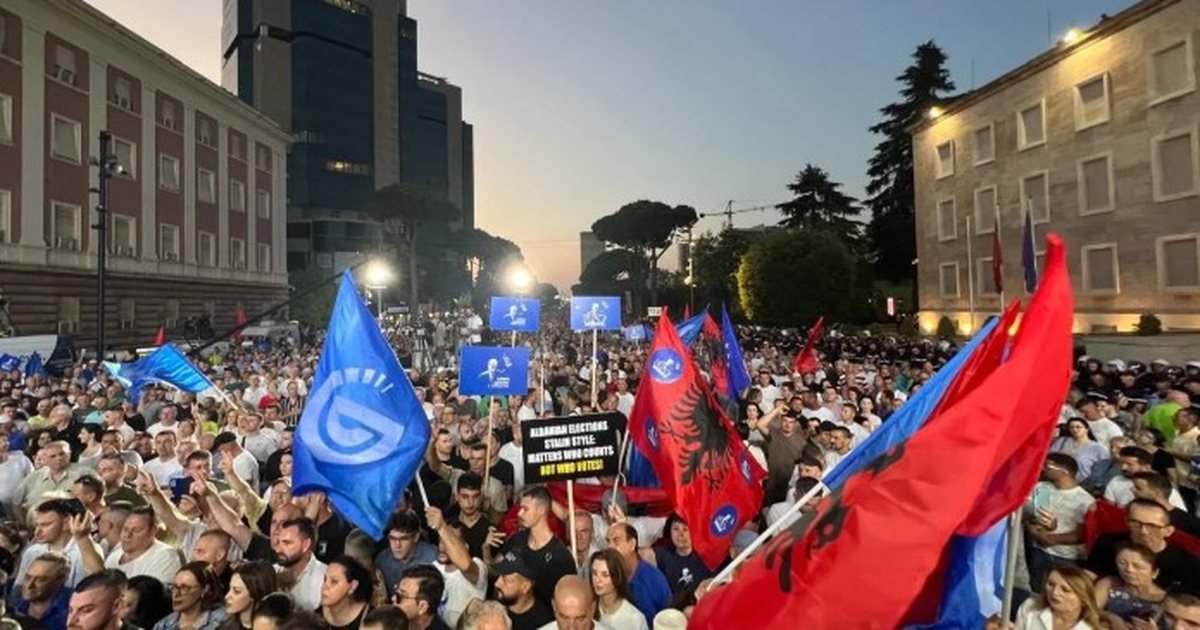 Protestë në ditë feste  PD ja vijon aksionin kundër qeverisë  ja rrugët që do të bllokohen